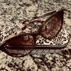 Brighton brown Mama Mia sunglasses with silver trim